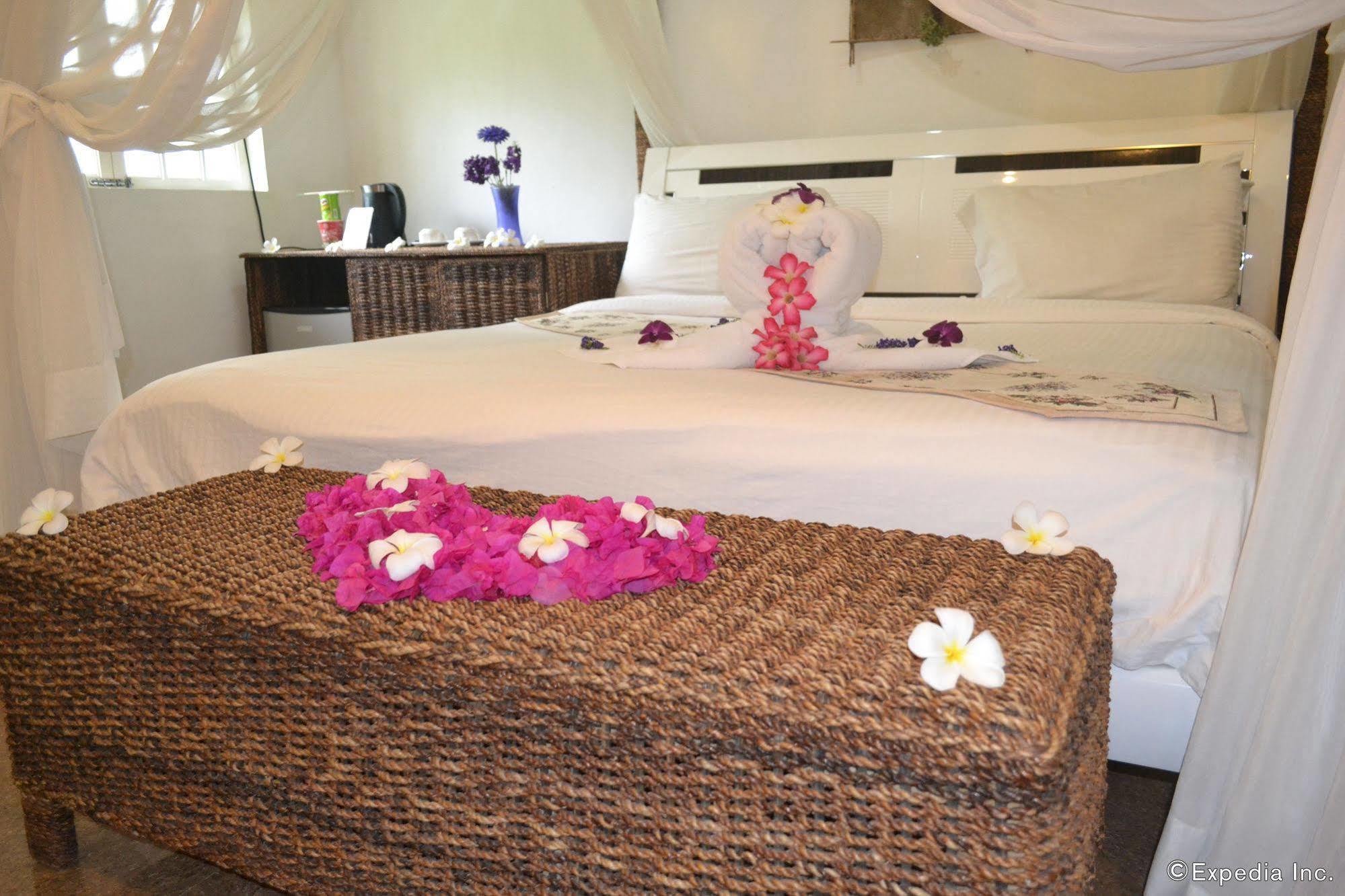 Alfheim Resort Мактан Екстериор снимка