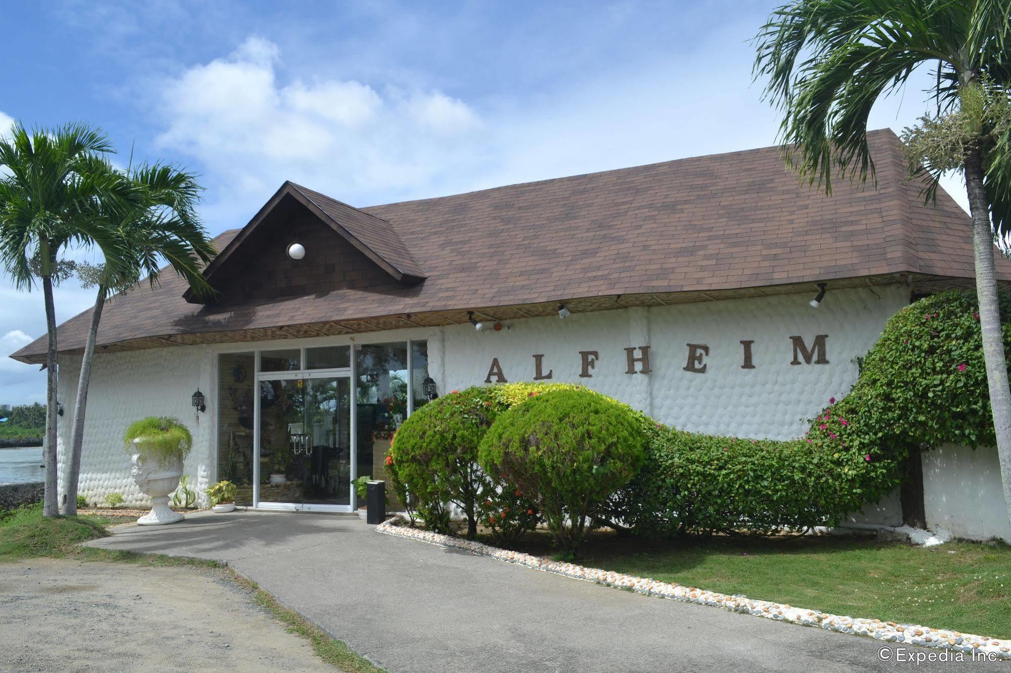 Alfheim Resort Мактан Екстериор снимка